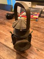 Engelse signalering lamp ww2, Ophalen
