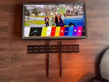 TV LG 32 inch full HD (LG 32LK6100) beschikbaar voor biedingen