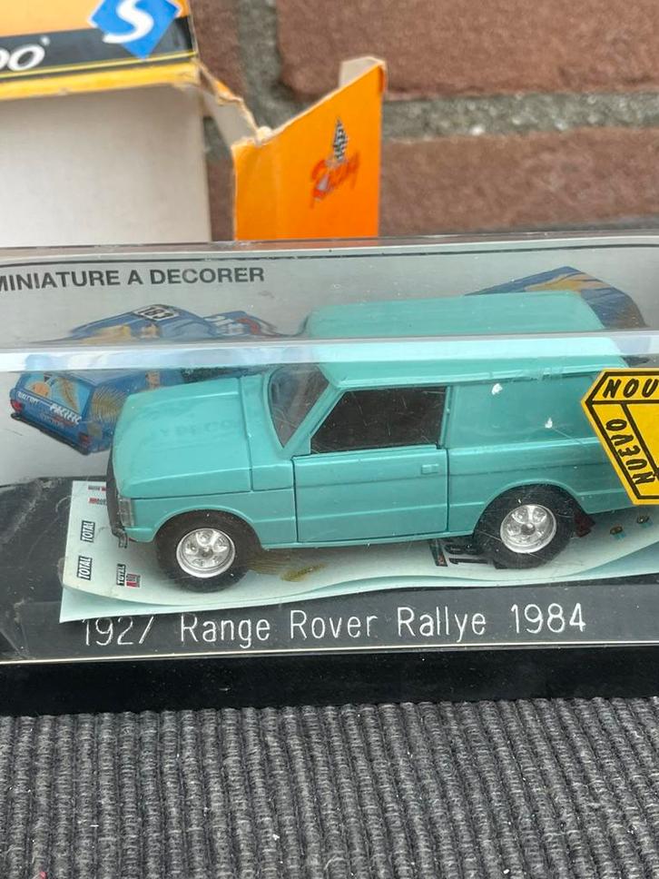 1:43 RANGE ROVER RALLY + DECALS, Hobby en Vrije tijd, Modelauto's | 1:43, Zo goed als nieuw, Auto, Ophalen of Verzenden