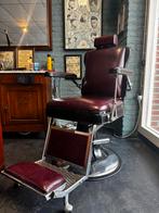 Bordeauxrode barberchair in prima staat, Ophalen