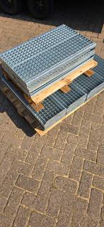 Traptreden 5 stuks van 800x230mm verzinkte treden, 80x23cm., Ophalen, Nieuw
