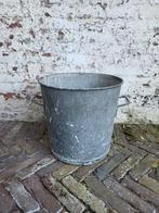Brocante/ industriële zinken emmer/ ton/ allegonda, Huis en Inrichting, Emmers, Ophalen of Verzenden, Zo goed als nieuw, Kunststof