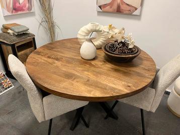 Magazijn leegverkoop ronde eettafel mangohout magrix zwart beschikbaar voor biedingen