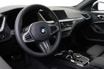 BMW 1 Serie 118i High Executive M Sport Automaat / Sportstoe, 136 pk, Gebruikt, Met garantie (alle), Particulier