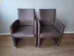 Eetkamerstoelen met wieltjes, Huis en Inrichting, Stoelen, Ophalen, Gebruikt, Bruin, Twee