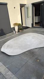 Taupe kleurig vloerkleed, organische vorm, Huis en Inrichting, Stoffering | Tapijten en Kleden, Ophalen, Gebruikt, Beige, 200 cm of meer