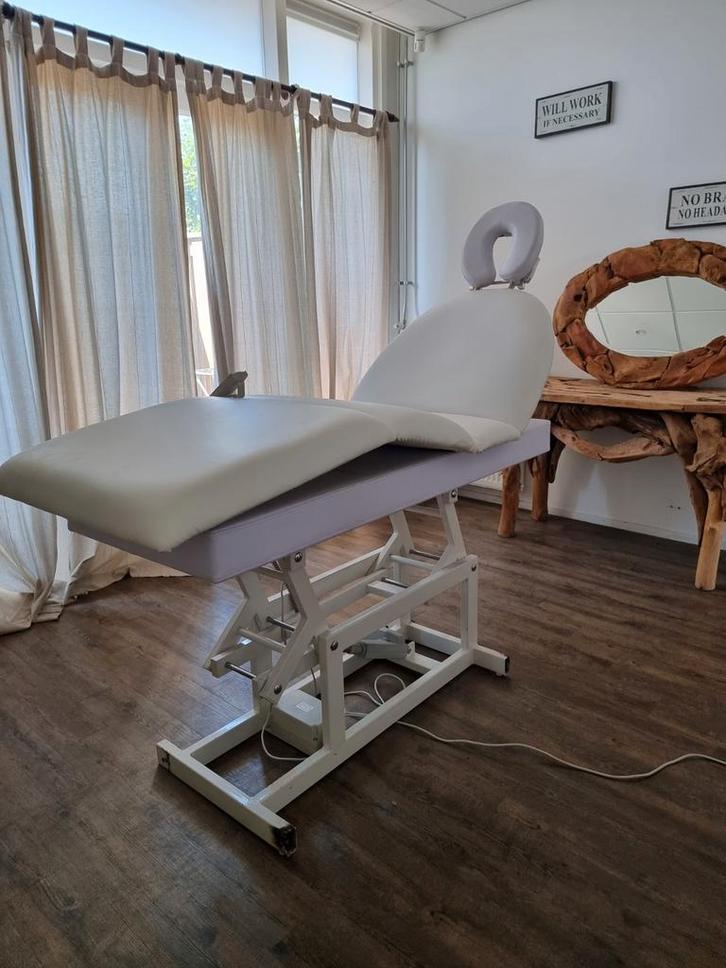Electrisch verstelbare behandel tafel /bank, Sport en Fitness, Gezondheidsproducten en Wellness, Gebruikt, Overige typen, Ophalen