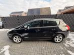 Peugeot 3008 1.6 VTi Première| CLIMA| CRUISE| PANO| HEAD UP, Auto's, Peugeot, Stof, Gebruikt, 4 cilinders, Zwart