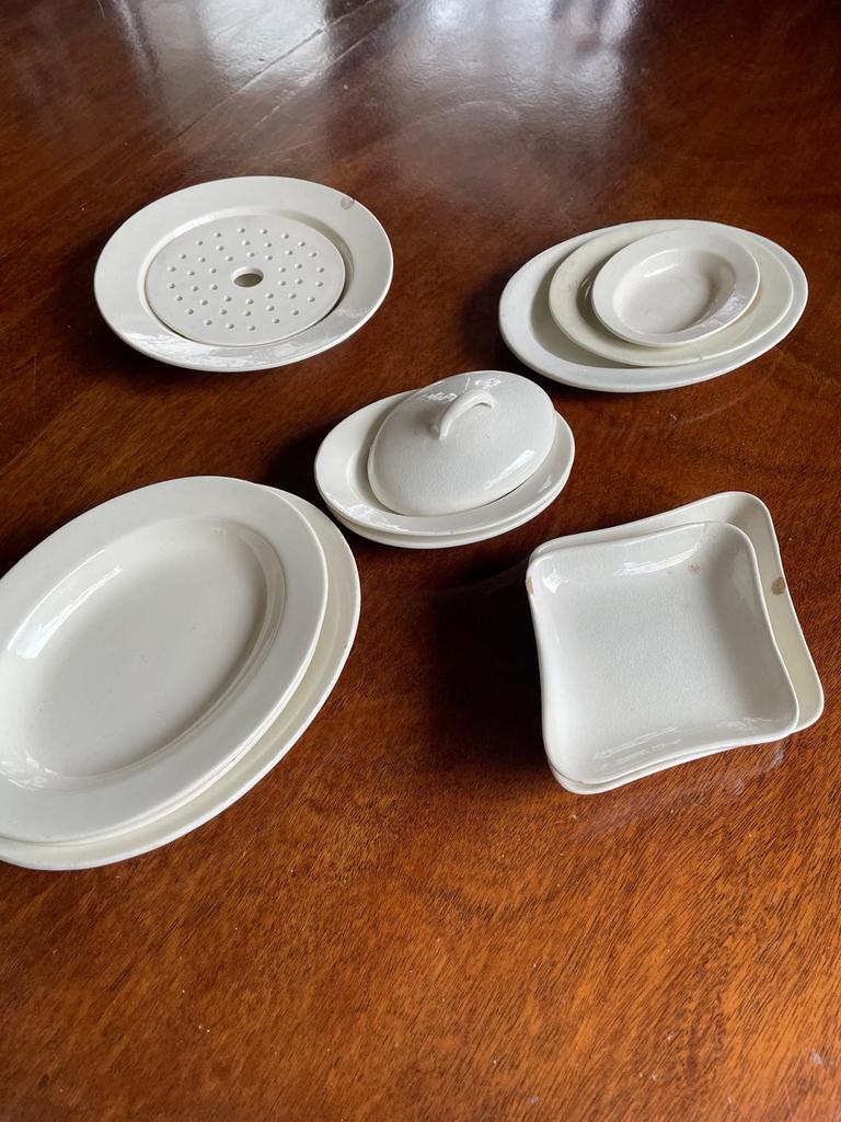 Wedgewood/Creamware : partij kinderserviesje, Antiek en Kunst, Antiek | Servies los, Ophalen of Verzenden