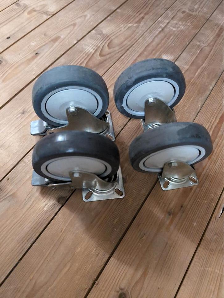 Set van 4 zwenkwielen - 10 cm diameter, Doe-het-zelf en Verbouw, Zwenkwielen, Ophalen of Verzenden