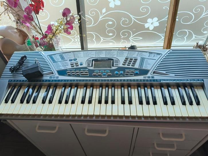 Keyboard, Bontempi PM 747, Muziek en Instrumenten, Keyboards, Gebruikt, Overige aantallen, Overige merken, Ophalen of Verzenden