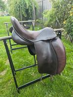 Hulzebos dressuurzadel 18 inch donkerbruin, Ophalen, Zo goed als nieuw, Dressuur