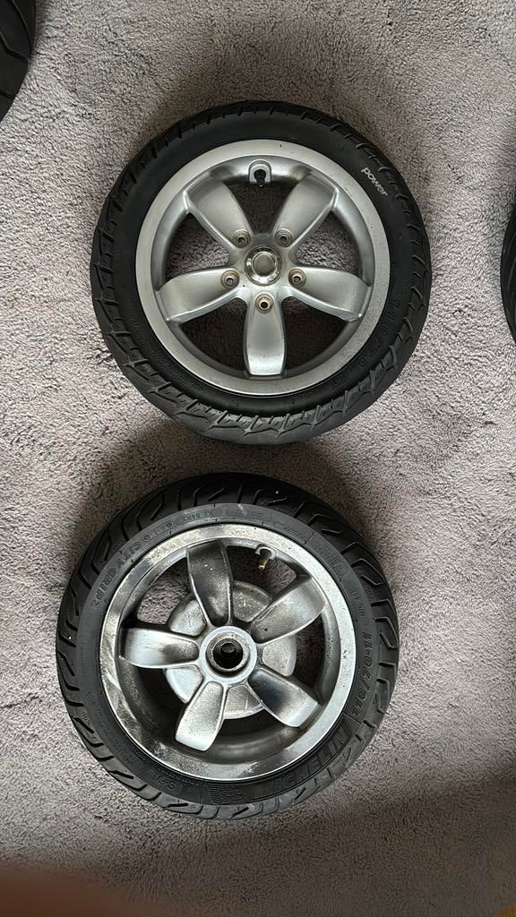 Vespa primavera voor en achter velg, Motoren, Tuning en Styling, Ophalen