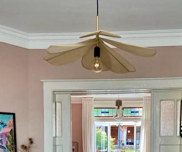 Nieuw Hanglamp Helios goud | Bloem Design | Bloembladeren beschikbaar voor biedingen