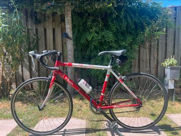 Racefiets van het merk Btwin frame 48 cm beschikbaar voor biedingen