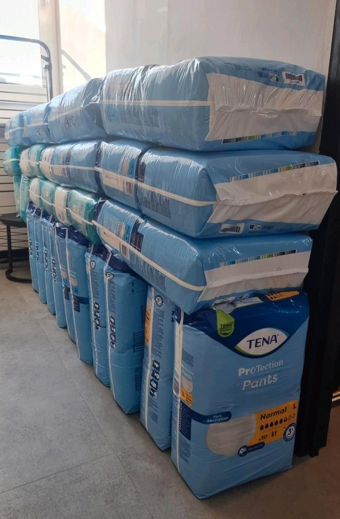 Tena pants 27 pakken!! (350€ alles of €15 per stuk), Diversen, Verpleegmiddelen, Nieuw, Ophalen