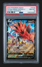 PSA 10 GEM MINT Galarian Zapdos TG19, Ophalen, Zo goed als nieuw, Losse kaart