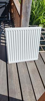 Radiator 65x70,5 enkel, Doe-het-zelf en Verbouw, Verwarming en Radiatoren, Ophalen, 30 tot 80 cm, Radiator, Zo goed als nieuw