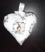 nieuw- Bambi hartje/ kasthanger ( schattig B), Kinderen en Baby's, Kinderkamer | Inrichting en Decoratie, Ophalen of Verzenden