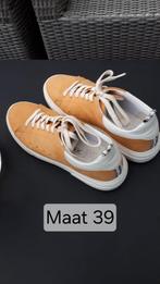 Leren sneakers maat 39 Afe moda heb ook nog Skechers, Kleding | Dames, Schoenen, Geel, Ophalen of Verzenden, Sneakers of Gympen