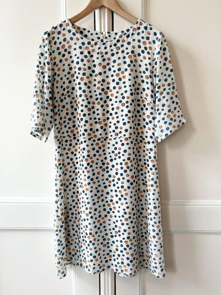 La Fee Maraboutee jurk wit met blauw en camel, maat 38, Kleding | Dames, Jurken, Zo goed als nieuw, Maat 38/40 (M), Wit, Knielengte