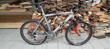 Mooie b1 fiets beschikbaar voor biedingen