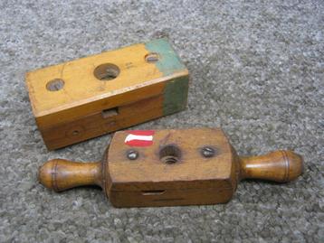 Houtdraad Snijders. 2 stuks beschikbaar voor biedingen