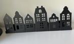 Zwart metalen straatje met huisjes voor waxinelichtjes, Huis en Inrichting, Zwart, Ophalen of Verzenden, Zo goed als nieuw, Metaal