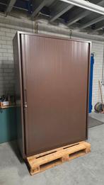 Metalen kast met schuifdeur - 135x195,5x50 cm, Huis en Inrichting, Ophalen