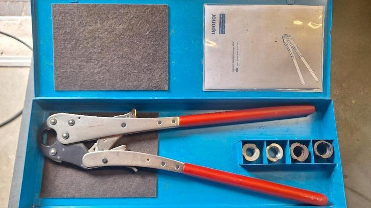 Uponor handperstang met U16 - U20 + Th16 - Th20 bekken!, Auto diversen, Autogereedschap, Zo goed als nieuw, Ophalen of Verzenden