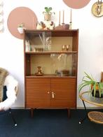 Vintage vitrinekast met glazen schuifruitjes, Ophalen, Kunststof, Gebruikt, .