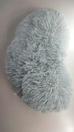Blauw hartjes kussen Primark - Zo goed als nieuw, Huis en Inrichting, Ophalen of Verzenden, Zo goed als nieuw, Blauw, Overige vormen