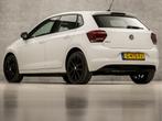 Volkswagen Polo 1.0 Sportline (APPLE CARPLAY, GROOT NAVI, LM, Auto's, Volkswagen, Stof, Gebruikt, 82 pk, Wit