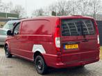 Mercedes-Benz Vito 111 CDI 320 Lang Airco,Cruise,Rood, Auto's, Gebruikt, 4 cilinders, Bedrijf, Grijs
