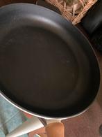 ZWARE GIETIJZEREN KOEKENPAN, Huis en Inrichting, Keuken | Potten en Pannen, Ophalen, Zo goed als nieuw, Gietijzer, Koekenpan of Braadpan