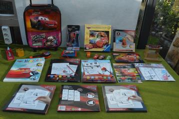 Cars verzameling/ speelgoed: prikblok, koffer, verf met kleu beschikbaar voor biedingen