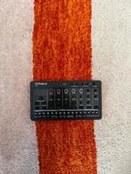 roland t8, Ophalen, Nieuw, Roland