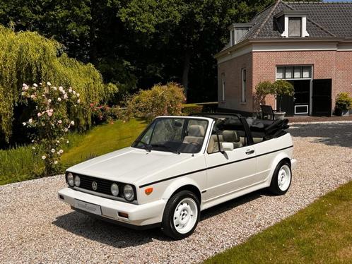 Volkswagen GOLF 1.6 GLS Cabriolet 1981 Belastingvrij #COOL, Auto's, Volkswagen, Particulier, Golf, Lederen bekleding, Lichtmetalen velgen