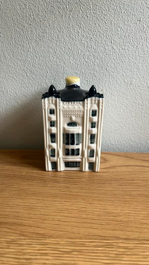 ️KLM huisje 102 gevuld en geseald in topstaat, Verzamelen, KLM Huisjes, Nieuw, 81 t/m 91, Gevuld, Ophalen of Verzenden