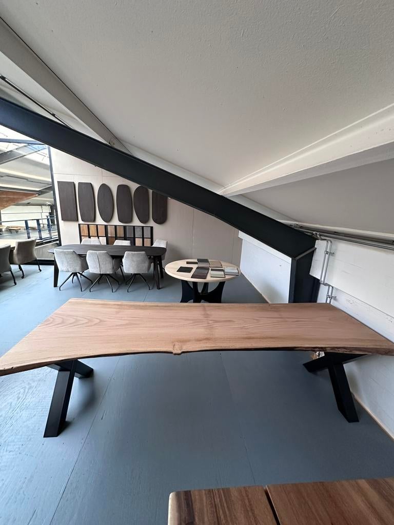 Rood Amerikaans eiken eettafel 280x110 – Skylt – X-poten, Huis en Inrichting, Tafels | Eettafels, Ophalen, 100 tot 150 cm, 200 cm of meer