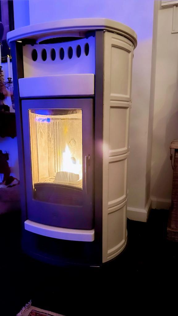 Pelletkachel Piazzetta P 961, Huis en Inrichting, Kachels, Zo goed als nieuw, Pelletkachel, Overige brandstoffen, Ophalen of Verzenden