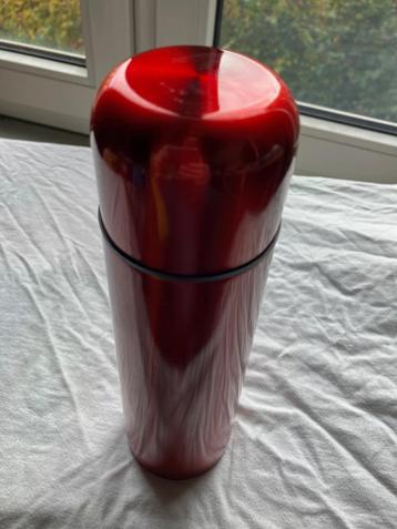 Thermosfles 500 ml Rood glanzend NIEUW beschikbaar voor biedingen