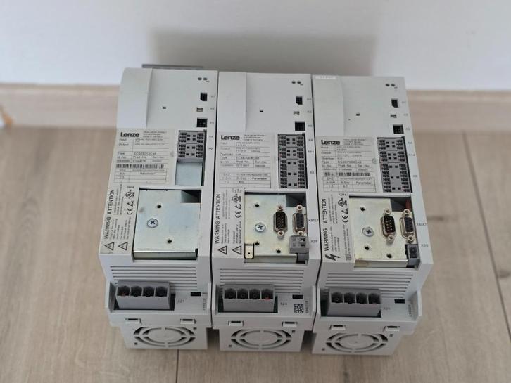 Lenze servo-/frequentieregelaars /1  beschikbaar,PST, Hobby en Vrije tijd, Elektronica-componenten, Gebruikt, Ophalen of Verzenden