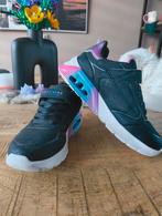 Skechers Schoenen - Maat 33 - Zwart, Meisje, Schoenen, Zo goed als nieuw, Skechers