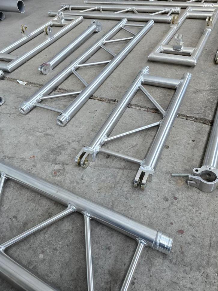 Truss, Muziek en Instrumenten, Licht en Laser, Gebruikt, Overige typen, Ophalen