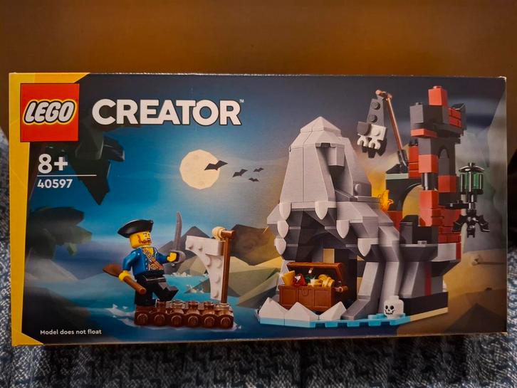 Lego creator 40597 pirateneiland, Kinderen en Baby's, Speelgoed | Duplo en Lego, Nieuw, Ophalen of Verzenden