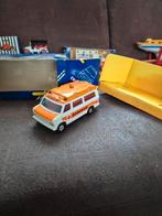 Corgi chevrolet van    ambulance, Ophalen of Verzenden, Zo goed als nieuw, Auto, Corgi