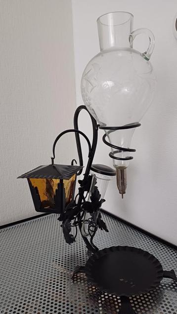 Vintage smeedijzer Wijnkaraf jaren 70 beschikbaar voor biedingen