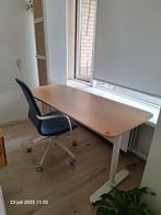Ikea bureau en stoel, Ophalen, In hoogte verstelbaar, Zo goed als nieuw