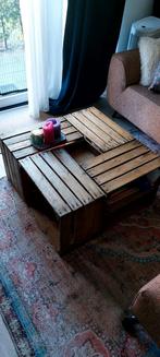 Zelfgemaakte salontafel van houten kratten, Huis en Inrichting, Ophalen of Verzenden, Zo goed als nieuw, Rechthoekig, Minder dan 50 cm